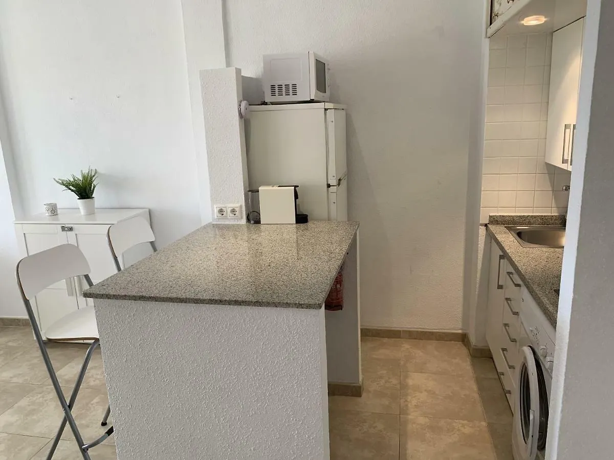 Estudio Primera Linea 50 Mtrs Playa. Fibra 600Mb Apartment Marbella Spain