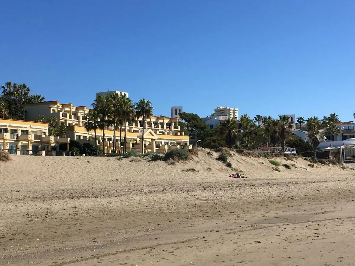 Estudio Primera Linea 50 Mtrs Playa. Fibra 600Mb Apartment Marbella