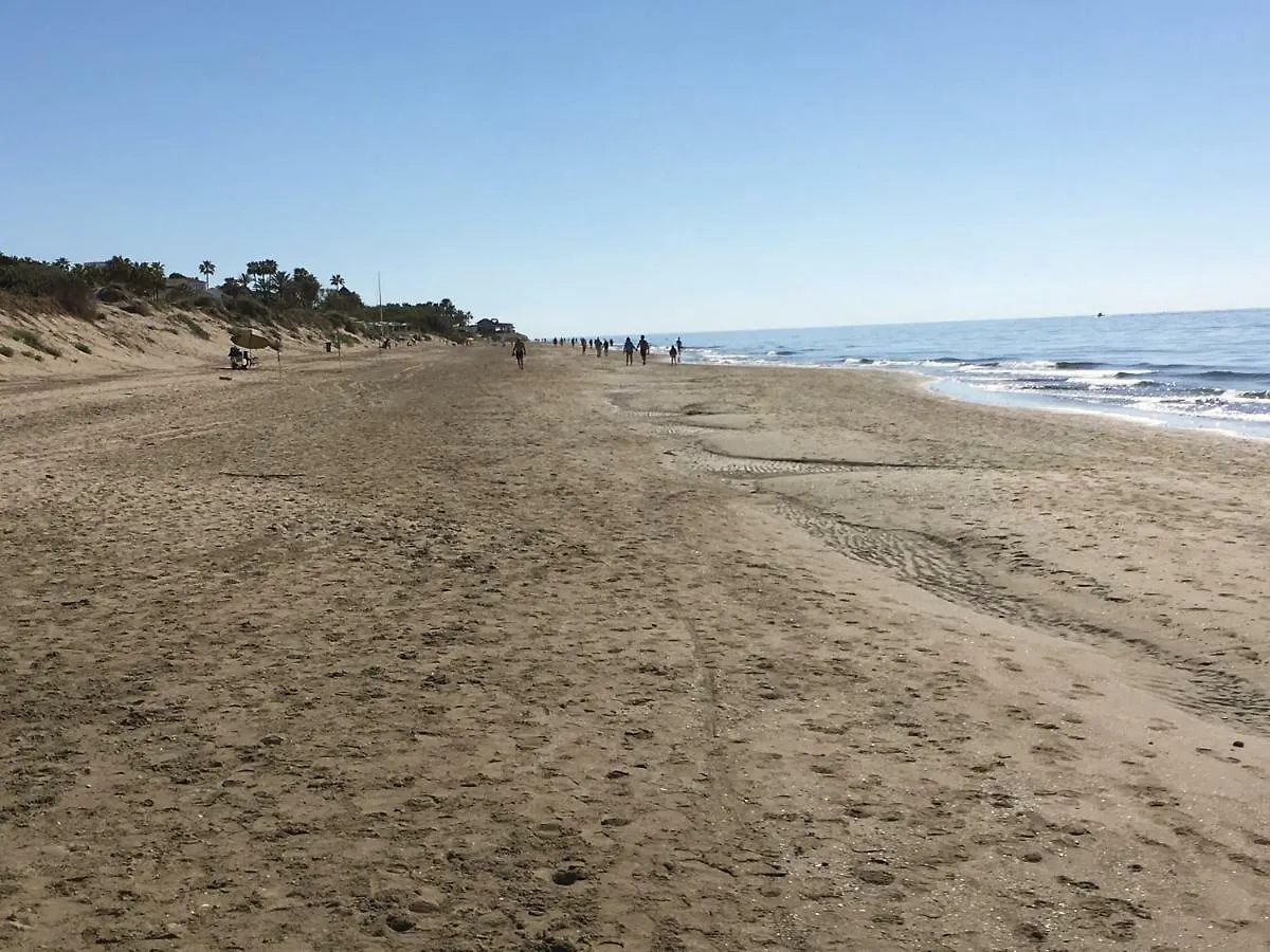 Estudio Primera Linea 50 Mtrs Playa. Fibra 600Mb Marbella Apartment